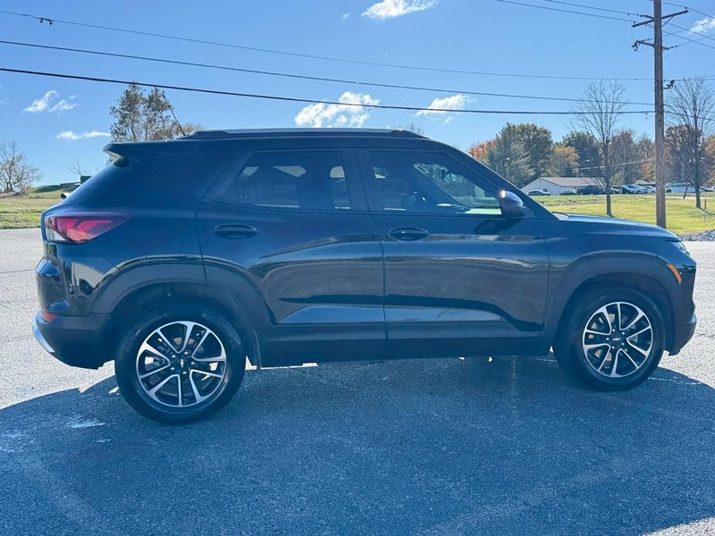 Chevrolet TrailBlazer Vehicle Full-screen Gallery Image 6