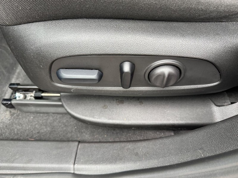 Chevrolet Blazer Vehicle Full-screen Gallery Image 15