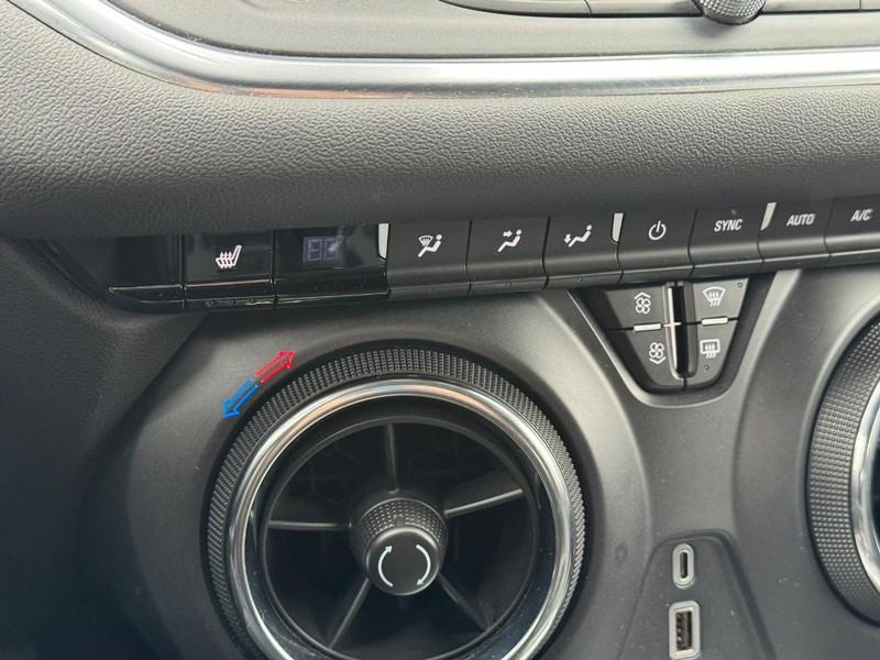 Chevrolet Blazer Vehicle Full-screen Gallery Image 20