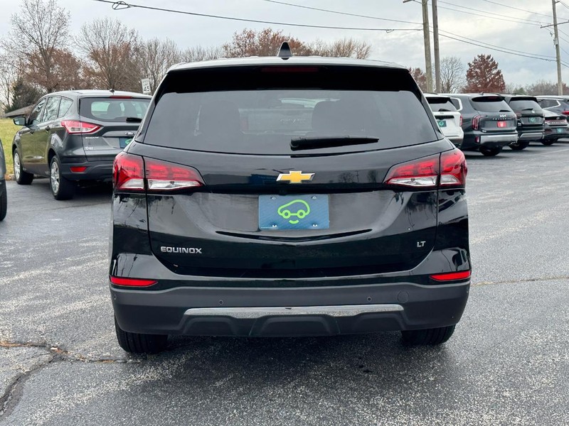 Chevrolet Equinox Vehicle Full-screen Gallery Image 04