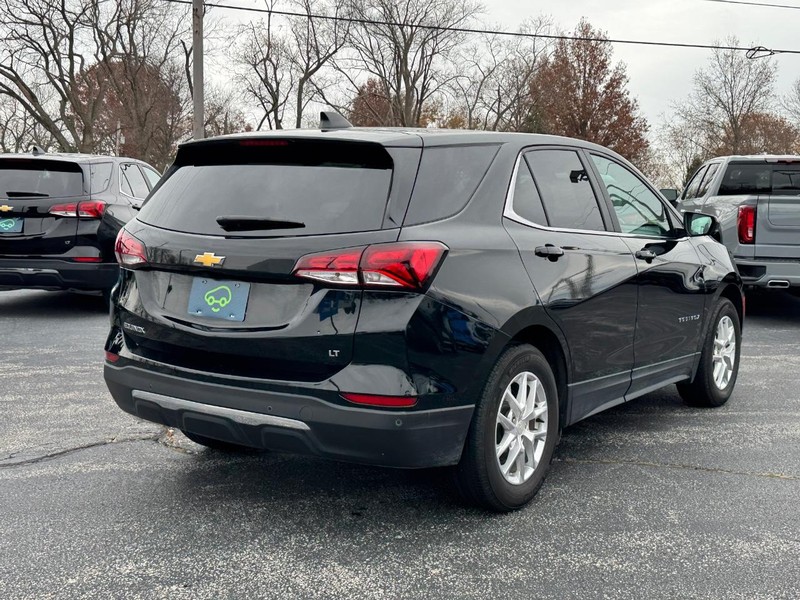 Chevrolet Equinox Vehicle Full-screen Gallery Image 05