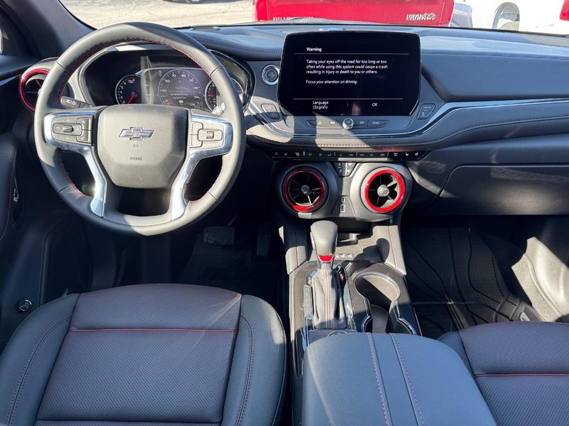 Chevrolet Blazer Vehicle Full-screen Gallery Image 7