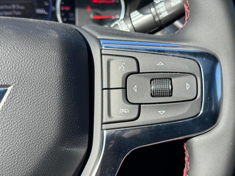 Chevrolet Blazer Vehicle Full-screen Gallery Image 16