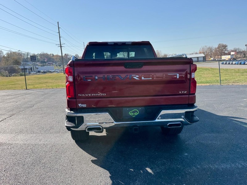 Chevrolet Silverado 1500 Vehicle Full-screen Gallery Image 4