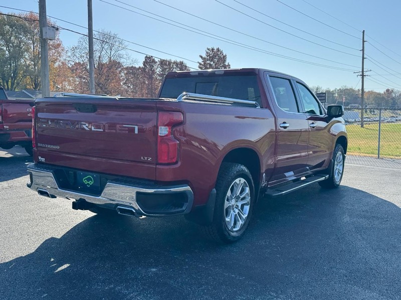 Chevrolet Silverado 1500 Vehicle Full-screen Gallery Image 5