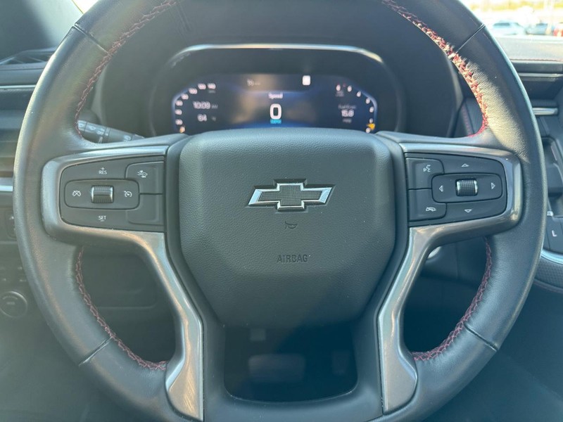 Chevrolet Tahoe Vehicle Full-screen Gallery Image 21