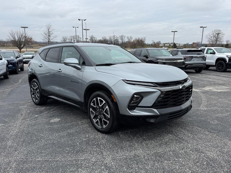 Chevrolet Blazer Vehicle Full-screen Gallery Image 07