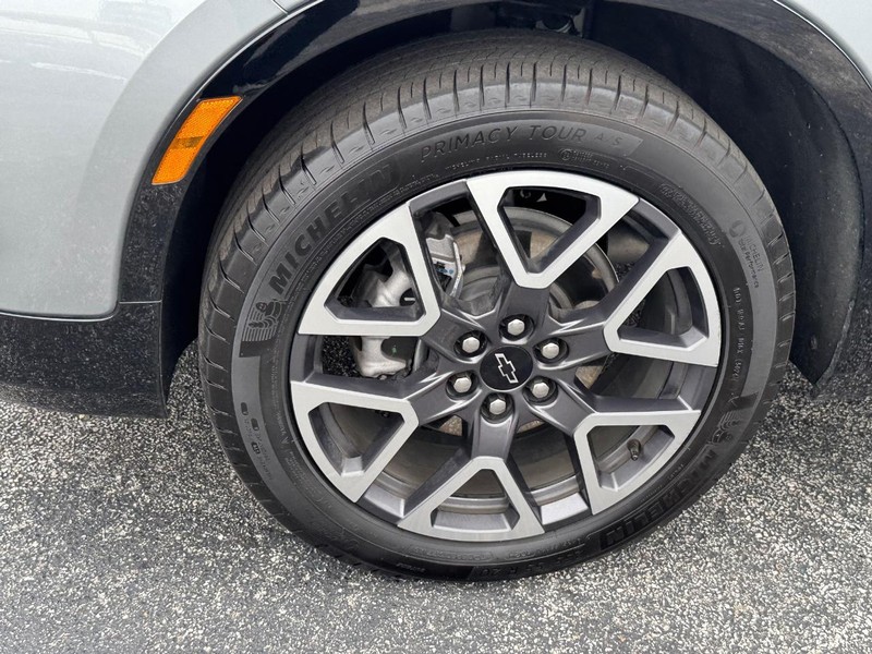 Chevrolet Blazer Vehicle Full-screen Gallery Image 09