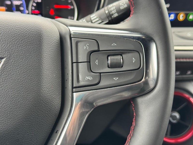 Chevrolet Blazer Vehicle Full-screen Gallery Image 19