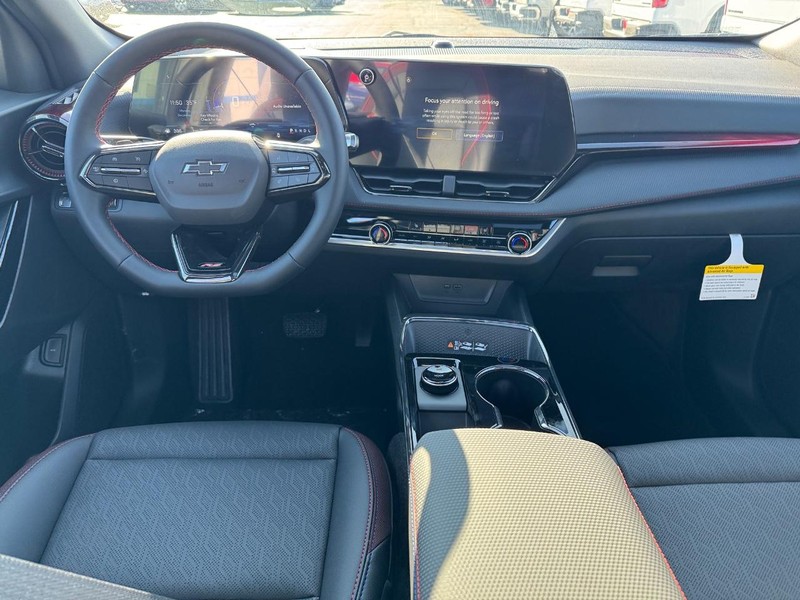 Chevrolet Equinox Vehicle Full-screen Gallery Image 7