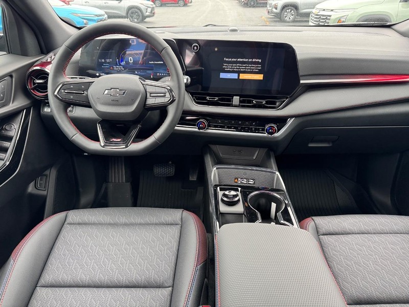 Chevrolet Equinox Vehicle Full-screen Gallery Image 6