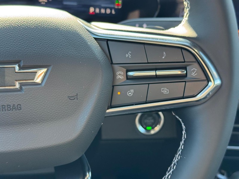 Chevrolet Traverse Vehicle Full-screen Gallery Image 16