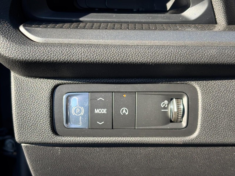 Chevrolet Traverse Vehicle Full-screen Gallery Image 12