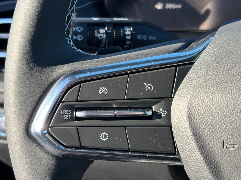 Chevrolet Traverse Vehicle Full-screen Gallery Image 13