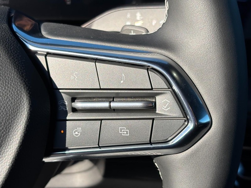 Chevrolet Traverse Vehicle Full-screen Gallery Image 15