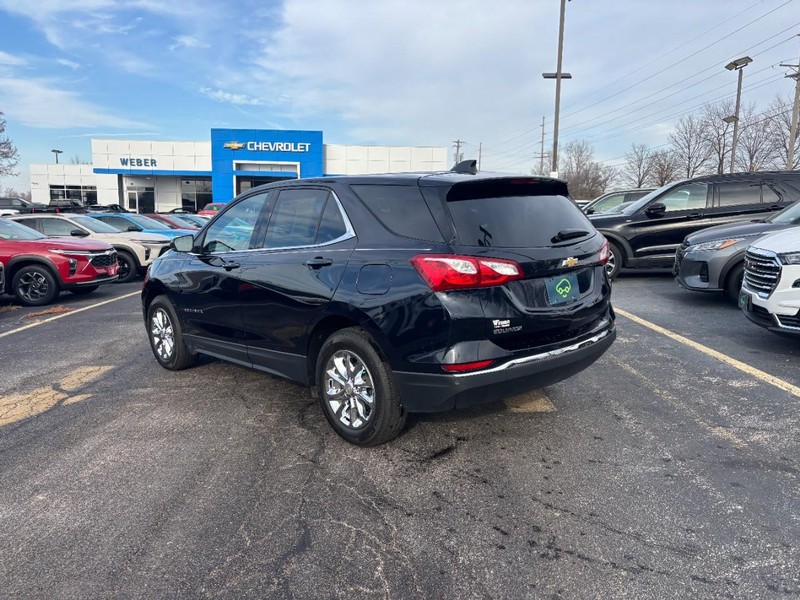 Chevrolet Equinox Vehicle Full-screen Gallery Image 03