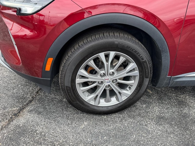 Buick Envision Vehicle Full-screen Gallery Image 09