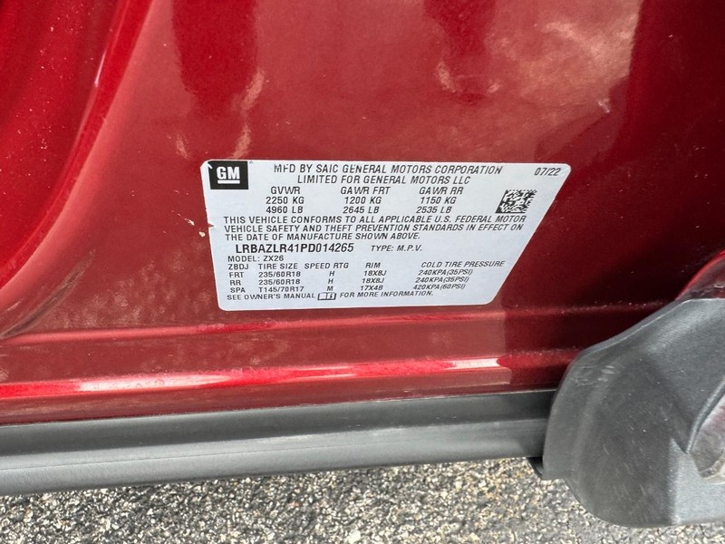 Buick Envision Vehicle Full-screen Gallery Image 23