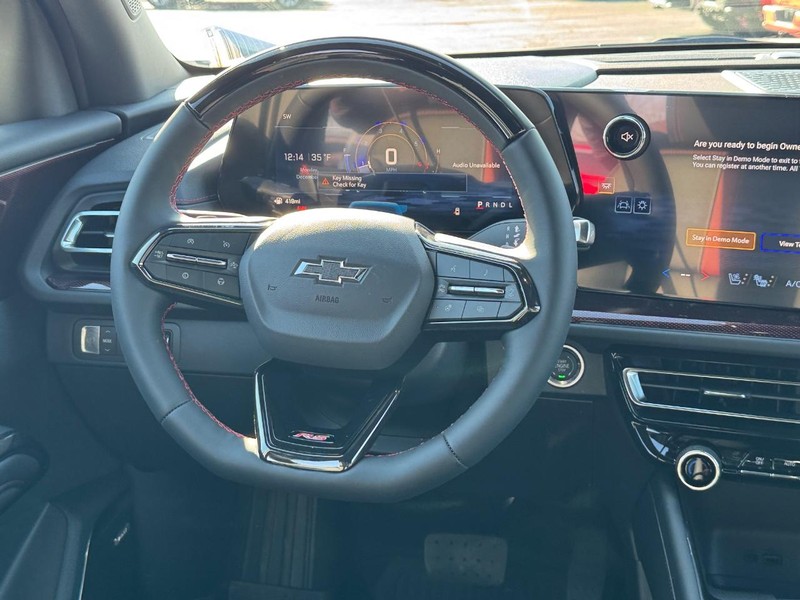 Chevrolet Traverse Vehicle Full-screen Gallery Image 10