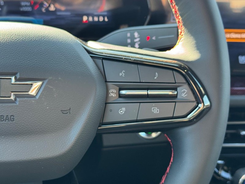 Chevrolet Traverse Vehicle Full-screen Gallery Image 18