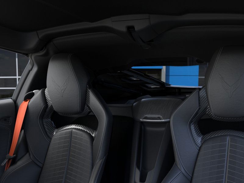 Chevrolet Corvette Vehicle Full-screen Gallery Image 24