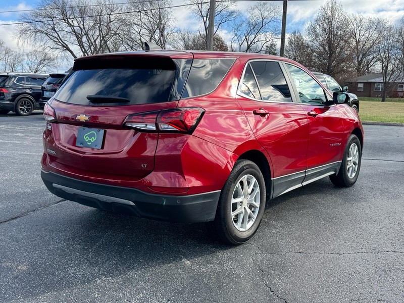 Chevrolet Equinox Vehicle Full-screen Gallery Image 5