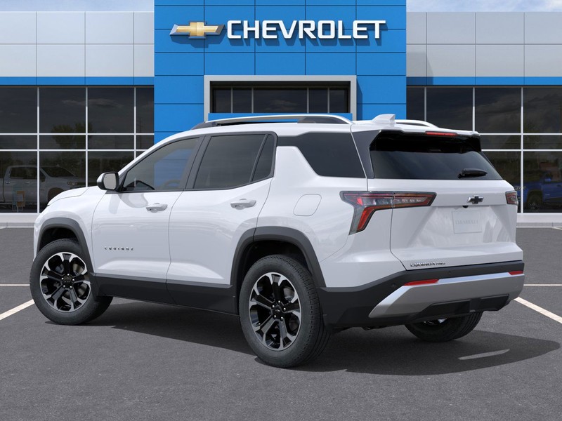 Chevrolet Equinox Vehicle Full-screen Gallery Image 3