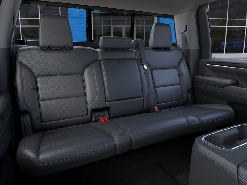 Chevrolet Silverado 2500HD Vehicle Full-screen Gallery Image 17