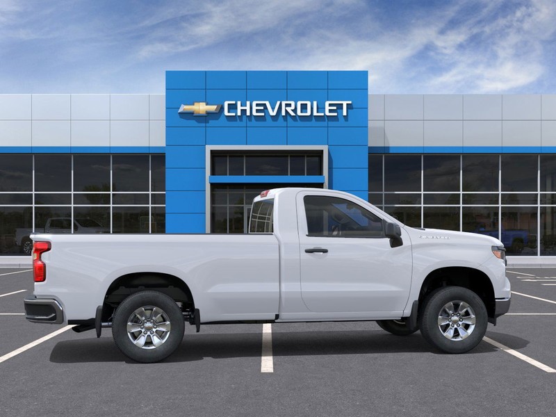 Chevrolet Silverado 1500 Vehicle Full-screen Gallery Image 5