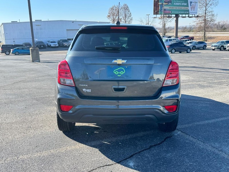 Chevrolet Trax Vehicle Full-screen Gallery Image 4