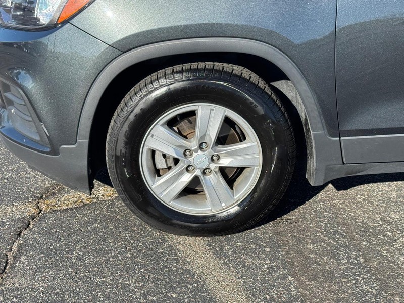 Chevrolet Trax Vehicle Full-screen Gallery Image 9