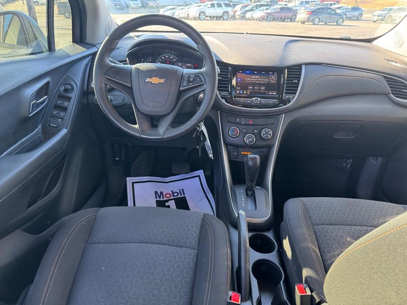 Chevrolet Trax Vehicle Full-screen Gallery Image 11