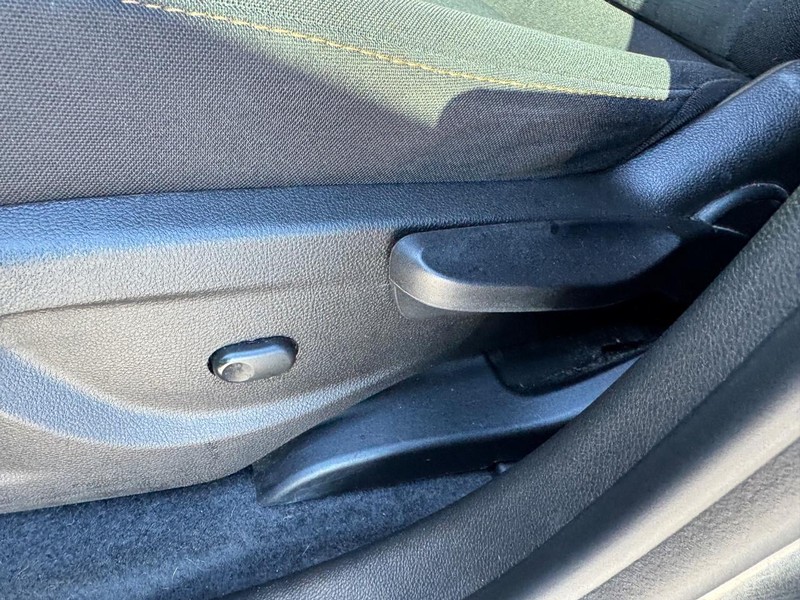 Chevrolet Trax Vehicle Full-screen Gallery Image 15