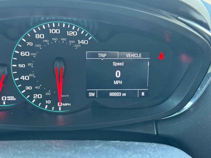 Chevrolet Trax Vehicle Full-screen Gallery Image 20