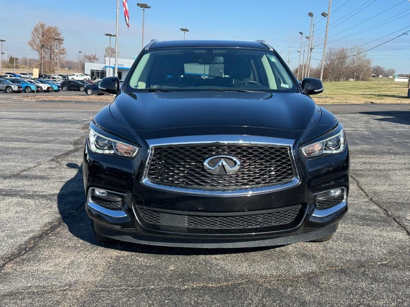 INFINITI QX60 Vehicle Full-screen Gallery Image 8