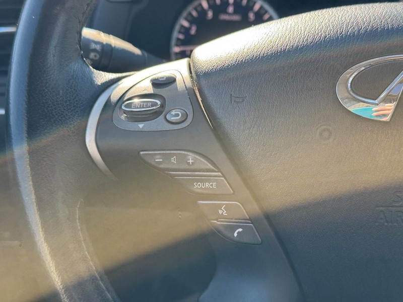 INFINITI QX60 Vehicle Full-screen Gallery Image 22