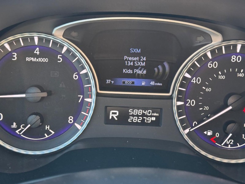 INFINITI QX60 Vehicle Full-screen Gallery Image 25