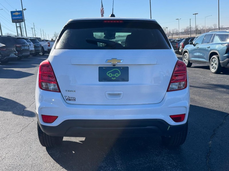 Chevrolet Trax Vehicle Full-screen Gallery Image 4