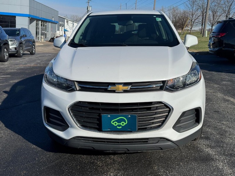 Chevrolet Trax Vehicle Full-screen Gallery Image 8