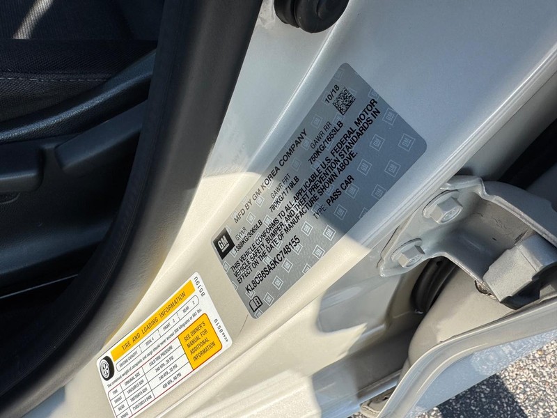 Chevrolet Spark Vehicle Full-screen Gallery Image 20