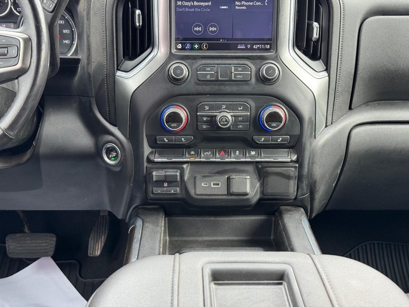 Chevrolet Silverado 1500 Vehicle Full-screen Gallery Image 14