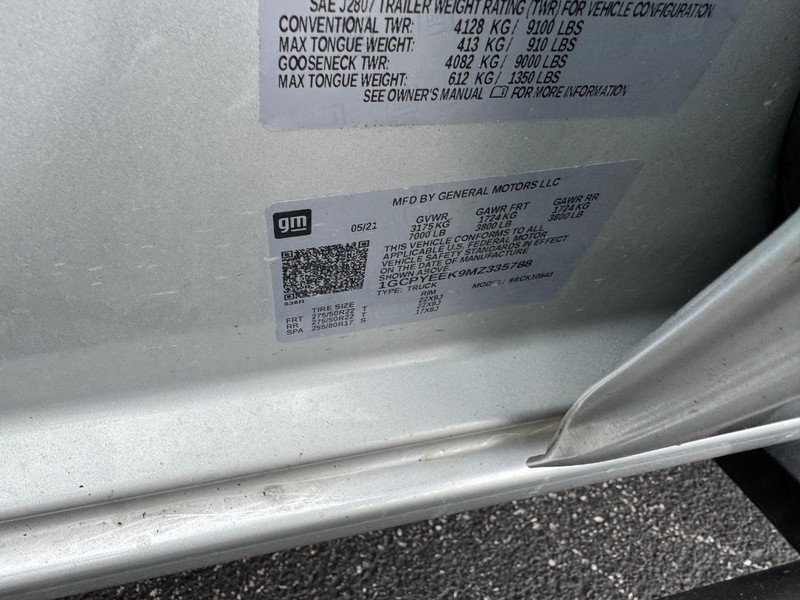 Chevrolet Silverado 1500 Vehicle Full-screen Gallery Image 23