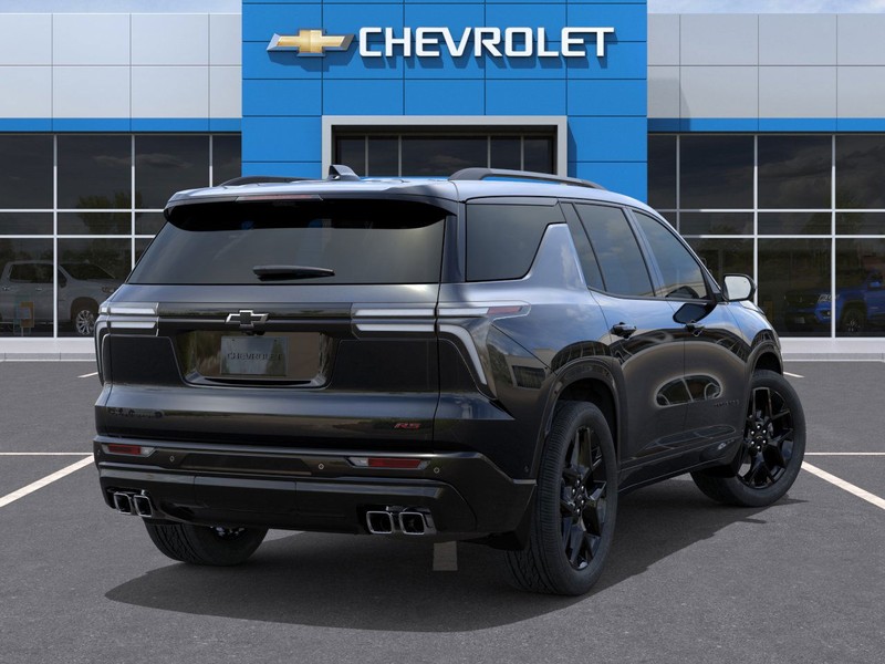 Chevrolet Traverse Vehicle Full-screen Gallery Image 4