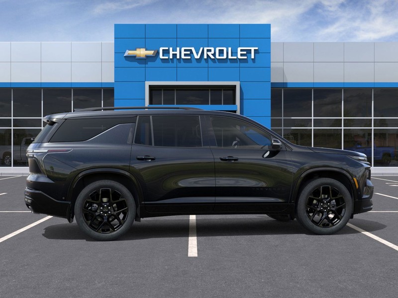 Chevrolet Traverse Vehicle Full-screen Gallery Image 5