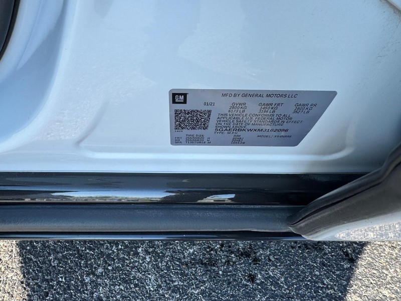 Buick Enclave Vehicle Full-screen Gallery Image 25