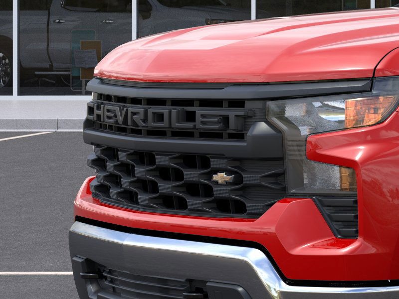 Chevrolet Silverado 1500 Vehicle Full-screen Gallery Image 13