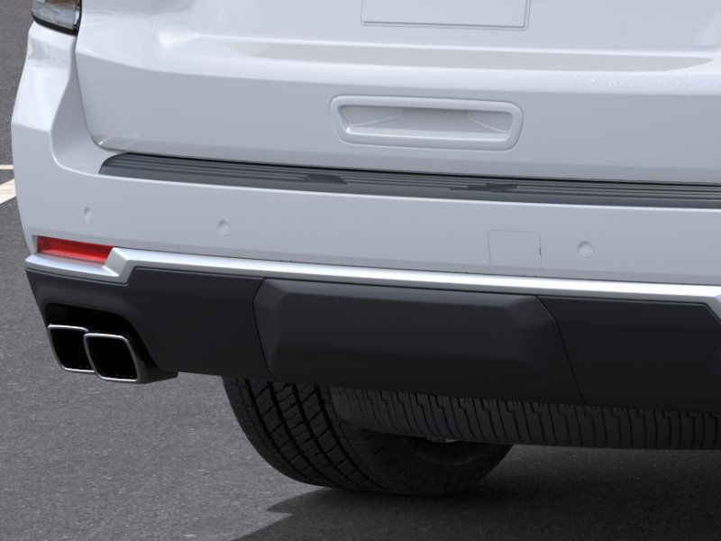 Chevrolet Suburban Vehicle Full-screen Gallery Image 14