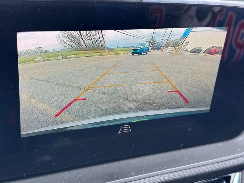 Buick Envista Vehicle Full-screen Gallery Image 21