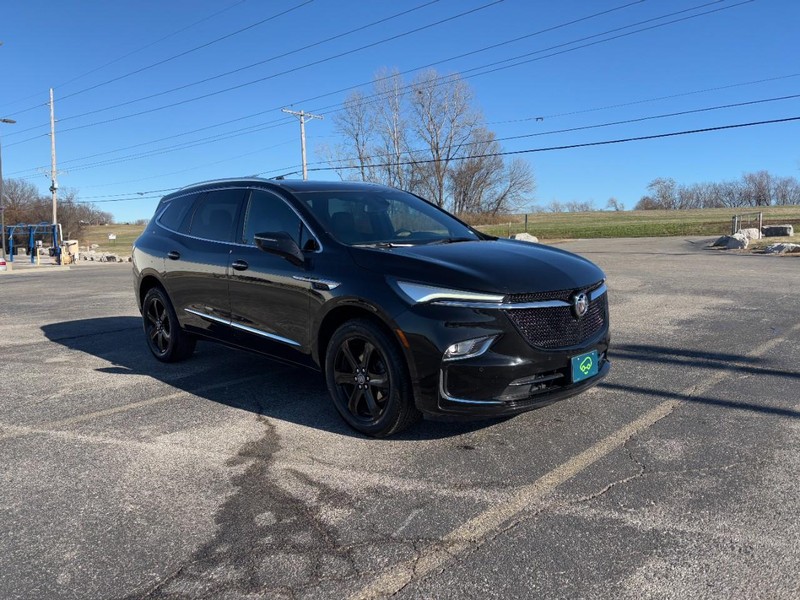 Buick Enclave Vehicle Full-screen Gallery Image 07