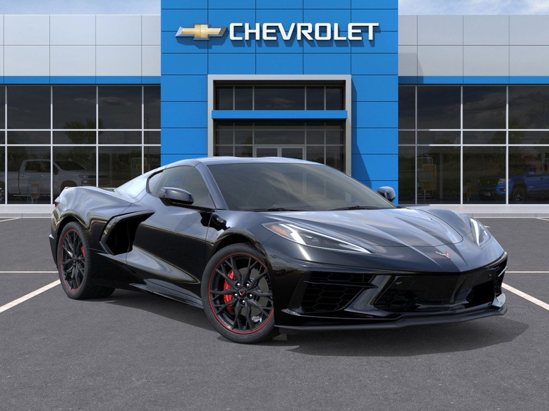 Chevrolet Corvette Vehicle Full-screen Gallery Image 7